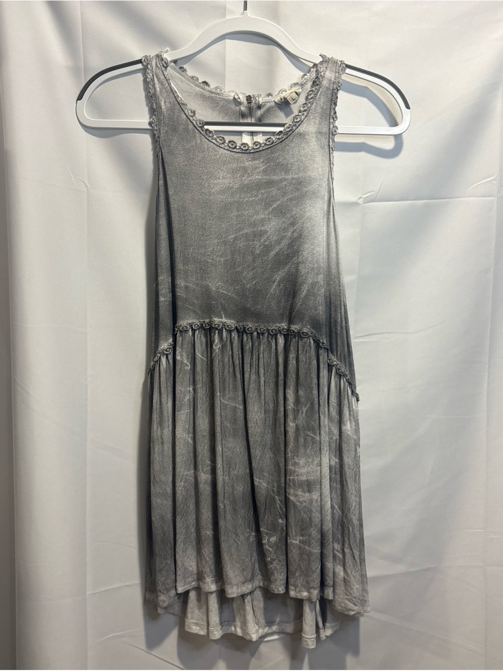 POL Washed Gray Sleeveless Baby Doll Tunic with Ruffle-Tier Hem